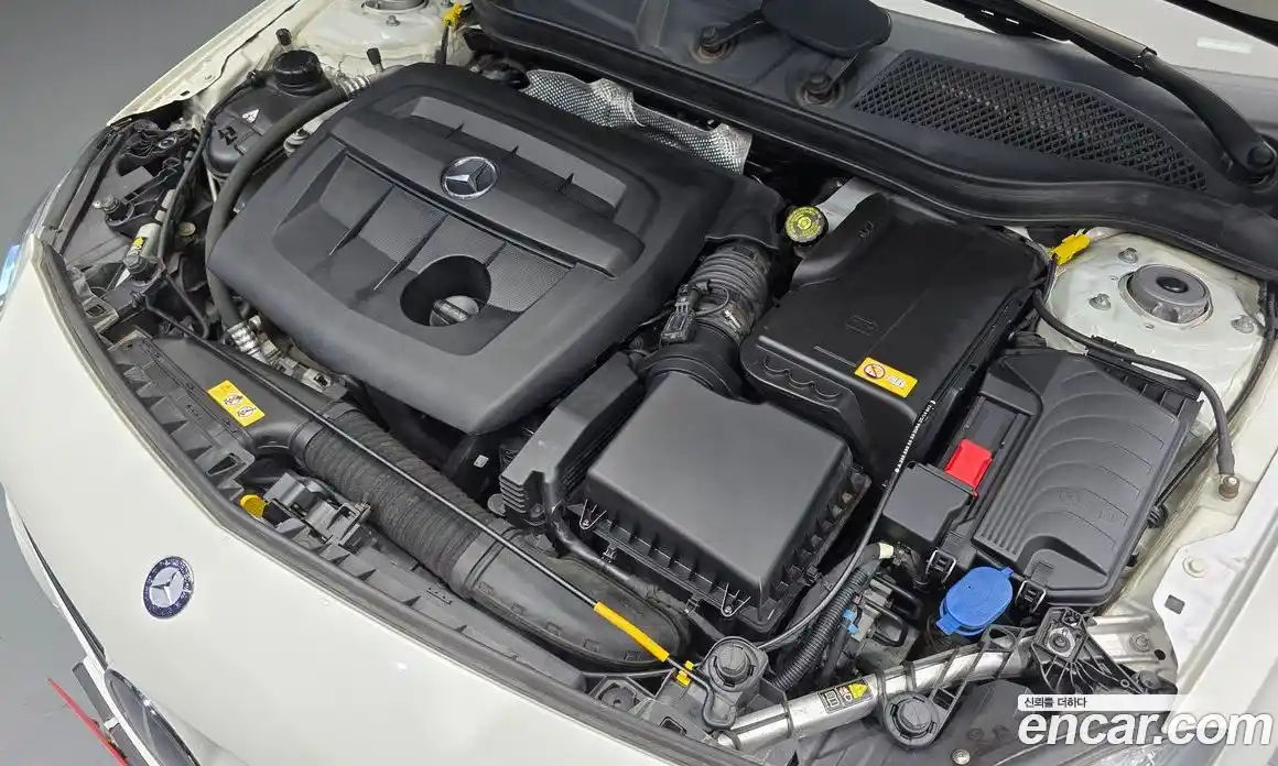 Mercedes-Benz A-Class 2015 1.5 Автомат в Москве № 161724, фото 6