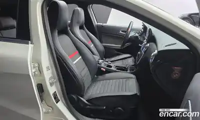 Mercedes-Benz A-Class 2015 1.5 Автомат в Москве № 161724, миниатюра 10