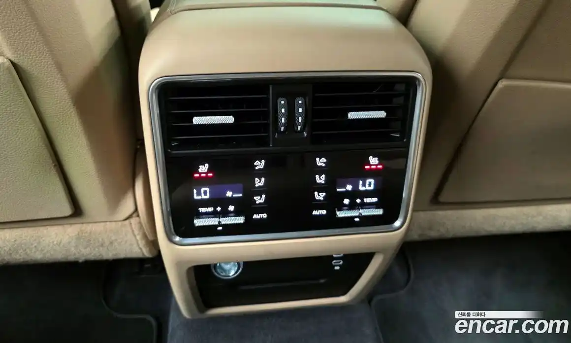 Porsche Cayenne 2020 3.0 Автомат в Москве № 165357, фото 19