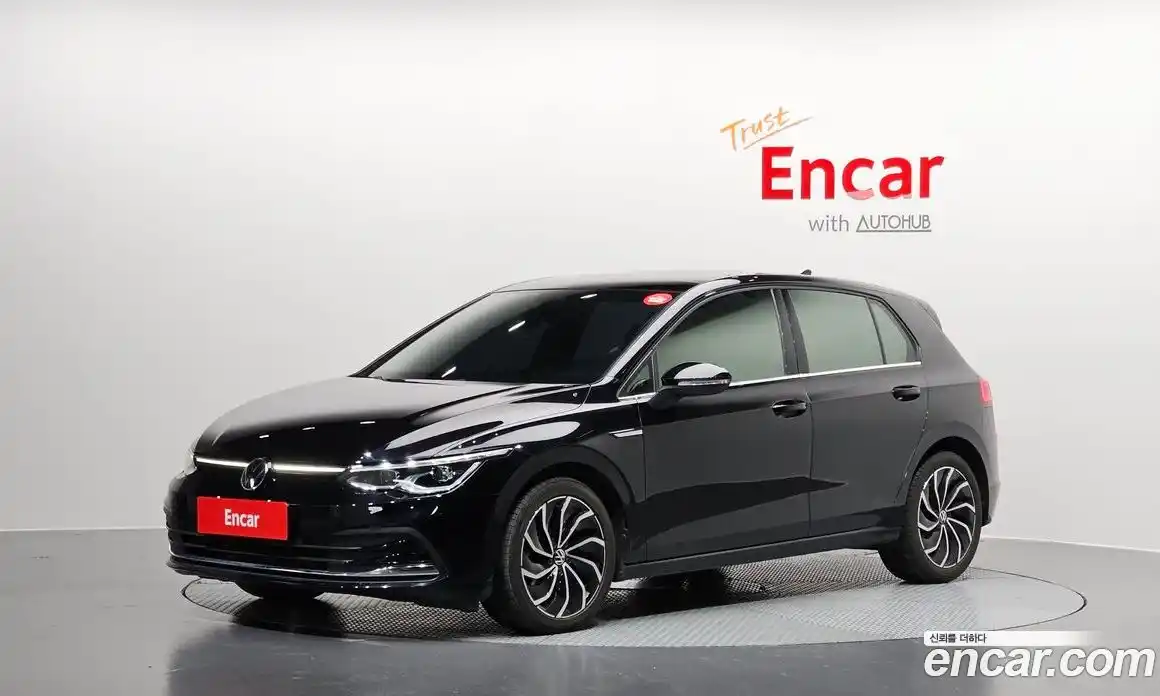 Volkswagen Golf 2022 2.0 Автомат в Москве № 168684, фото 1