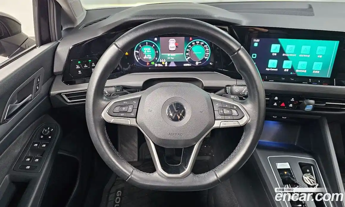 Volkswagen Golf 2022 2.0 Автомат в Москве № 168684, фото 13