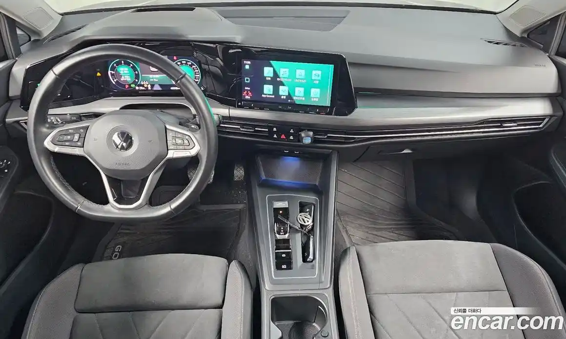 Volkswagen Golf 2022 2.0 Автомат в Москве № 168684, фото 7