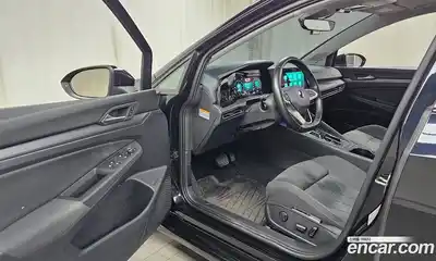 Volkswagen Golf 2022 2.0 Автомат в Москве № 168684, миниатюра 10