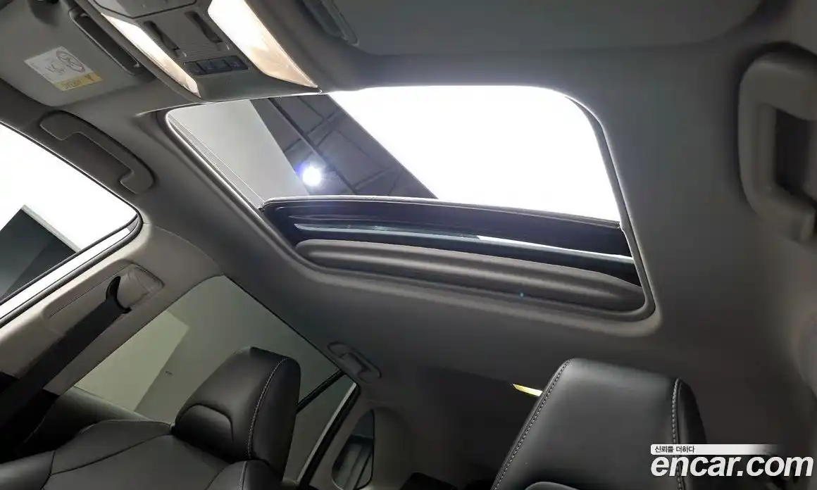 Toyota RAV4 2022 2.5 Автомат в Москве № 170279, фото 19