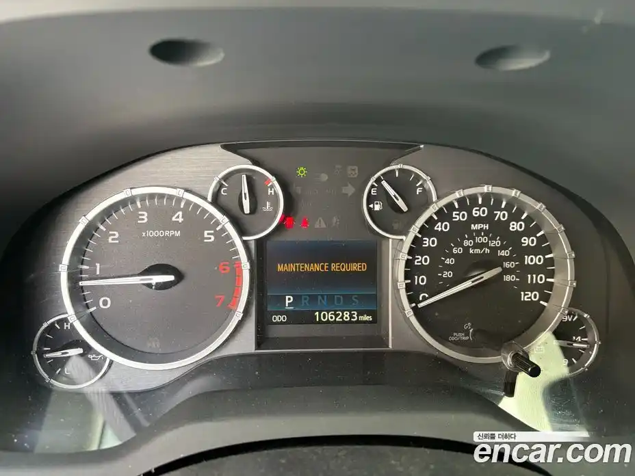 Toyota Tundra 2014 5.7 Автомат в Москве № 170365, фото 18