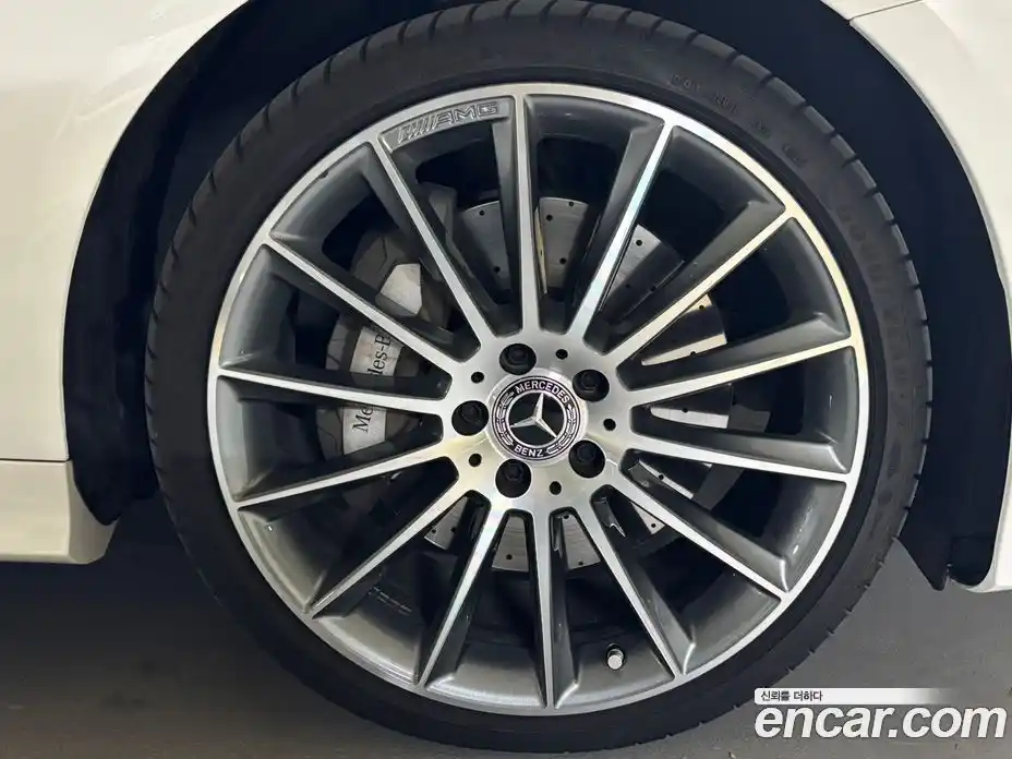 Mercedes-Benz E-Class 2022 3.0 Автомат в Москве № 177571, фото 5