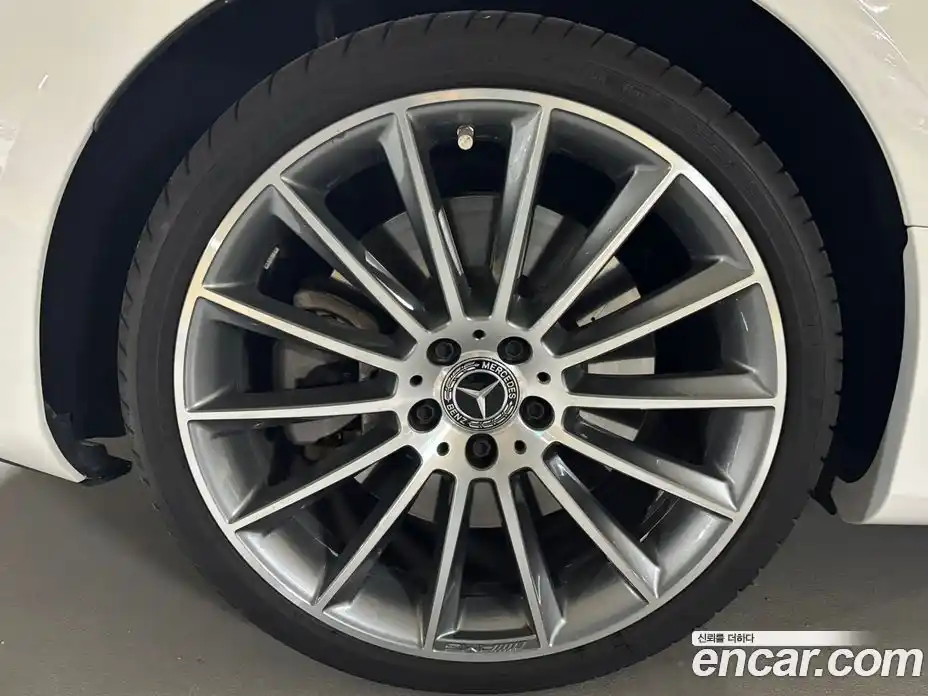 Mercedes-Benz E-Class 2022 3.0 Автомат в Москве № 177571, фото 8