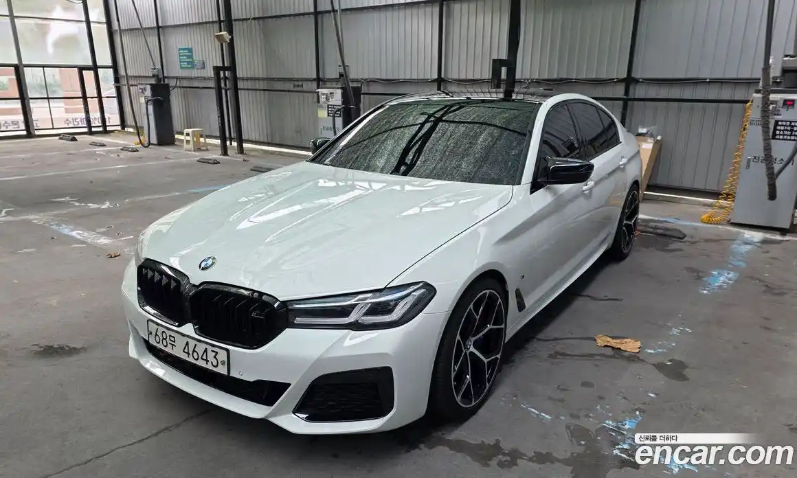 BMW 5-Series 2018 3.0 Автомат в Москве № 189474, фото 1