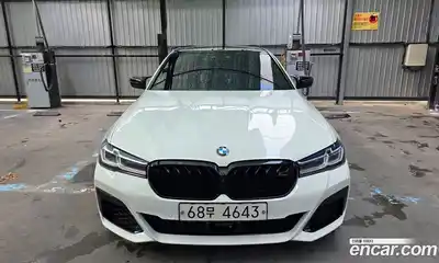 BMW 5-Series 2018 3.0 Автомат в Москве № 189474, миниатюра 3
