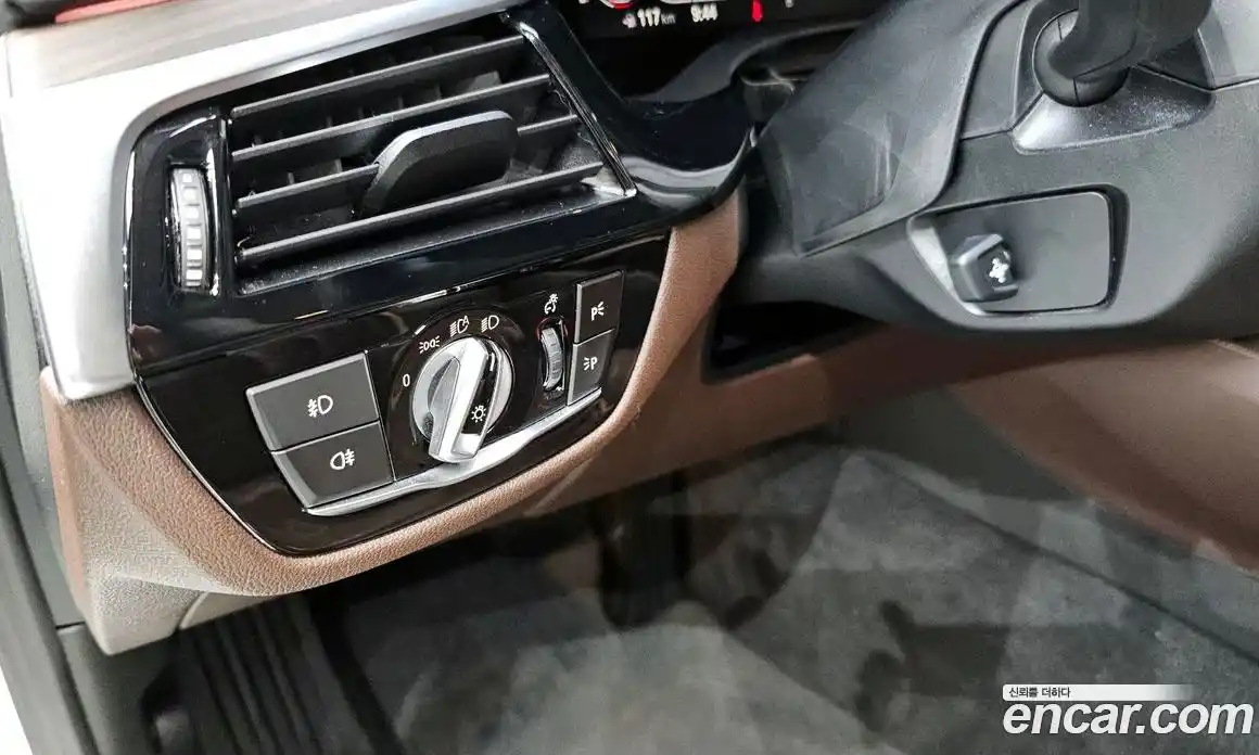 BMW 5-Series 2020 2.0 Автомат в Москве № 191934, фото 16