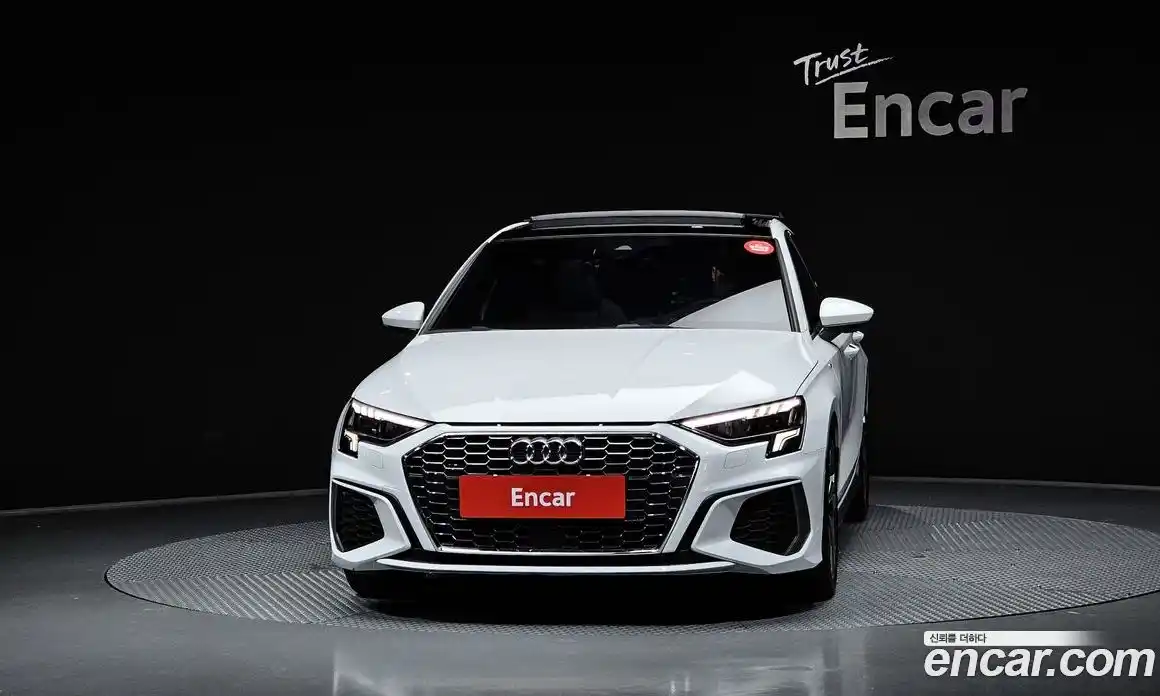 Audi A3 2023 2.0 Автомат в Москве № 195954, фото 3