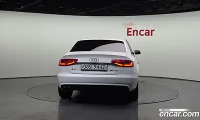 Audi A4 2015 2.0 Автомат в Москве № 196687, миниатюра 4