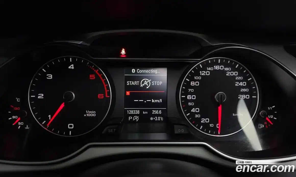 Audi A4 2015 2.0 Автомат в Москве № 196687, фото 8