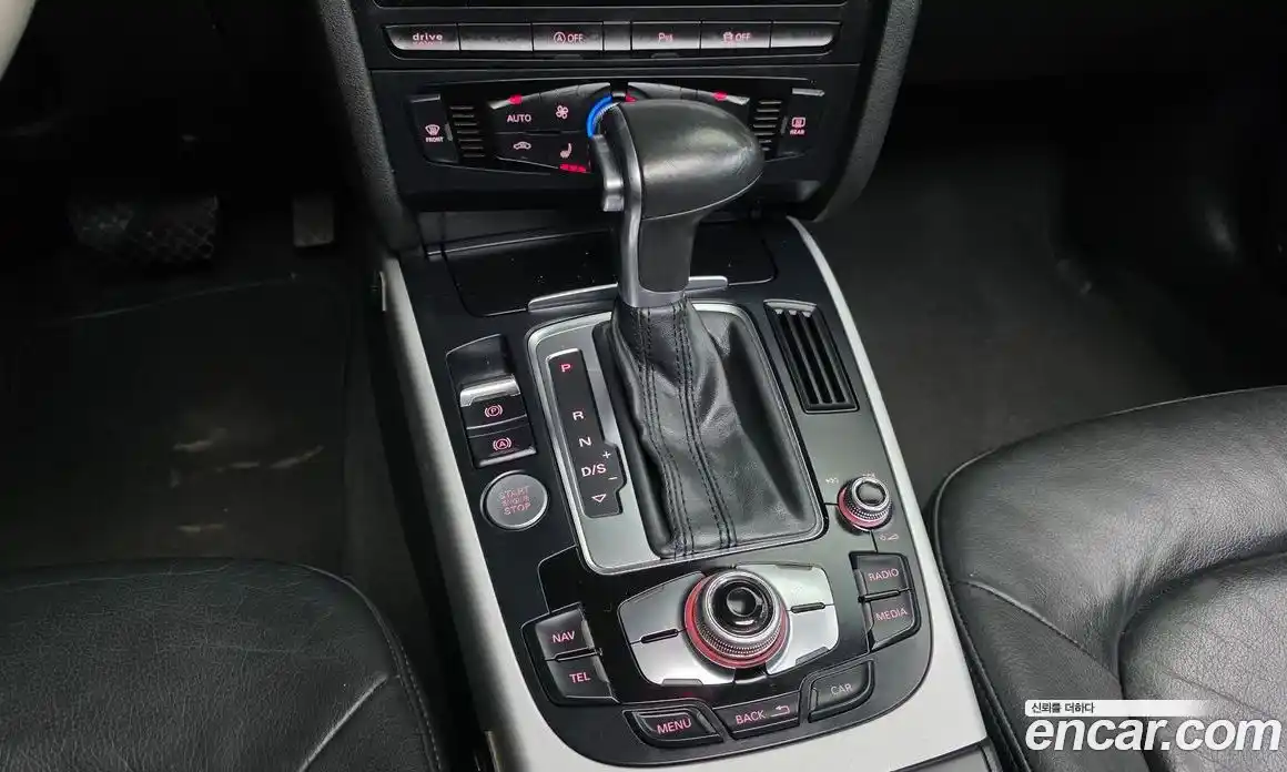 Audi A4 2015 2.0 Автомат в Москве № 196687, фото 9