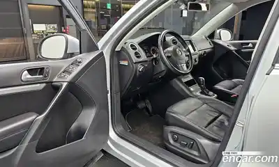 Volkswagen Tiguan 2014 2.0 Автомат в Москве № 199231, миниатюра 11