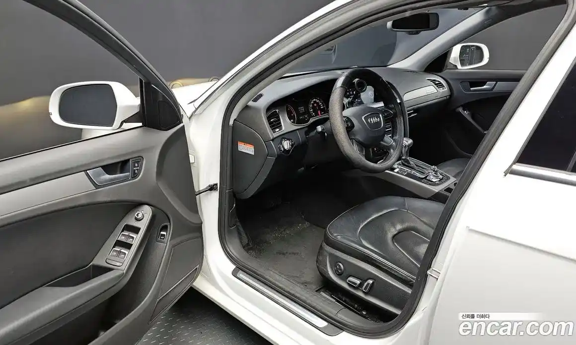 Audi A4 2015 2.0 Автомат в Москве № 210631, фото 11