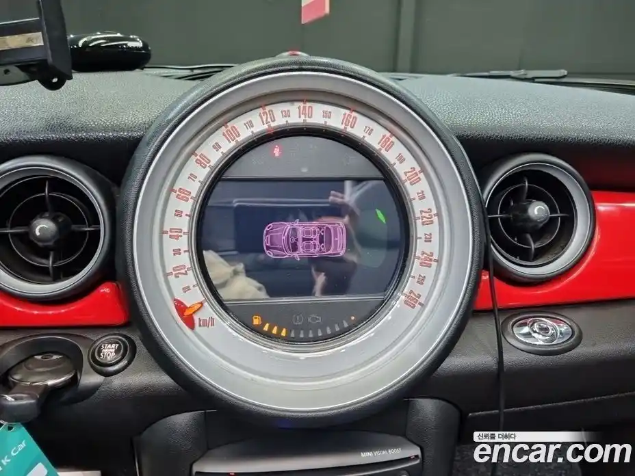 Mini Roadster 2014 1.6 Автомат в Москве № 228486, фото 13