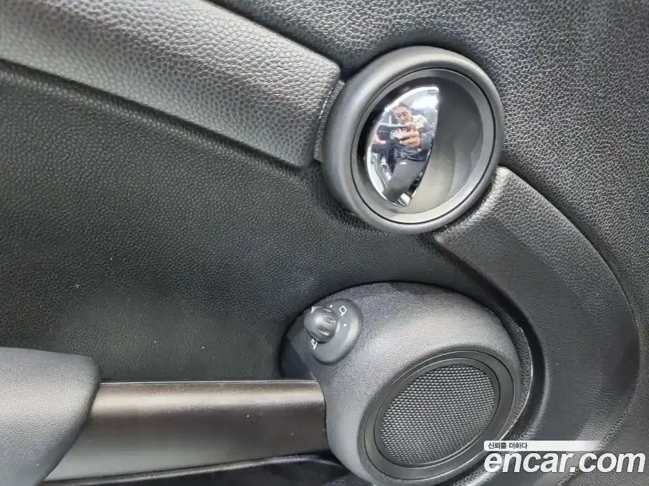 Mini Roadster 2014 1.6 Автомат в Москве № 228486, фото 14