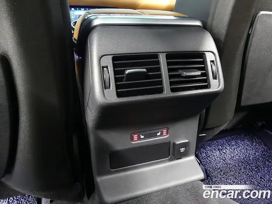 Land Rover Range-Rover Velar 2020 3.0 Автомат в Москве № 231112, фото 19