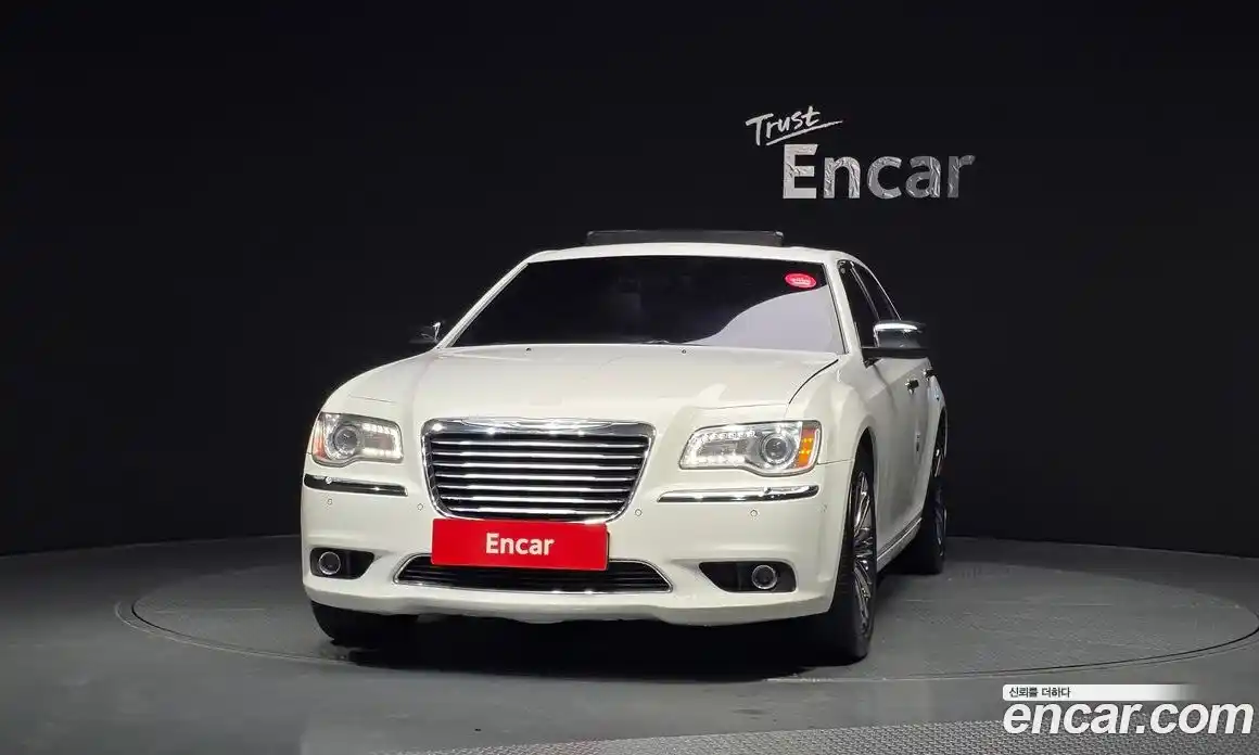 Chrysler 300C 2012 3.6 Автомат в Москве № 256773, фото 3