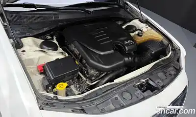 Chrysler 300C 2012 3.6 Автомат в Москве № 256773, миниатюра 6