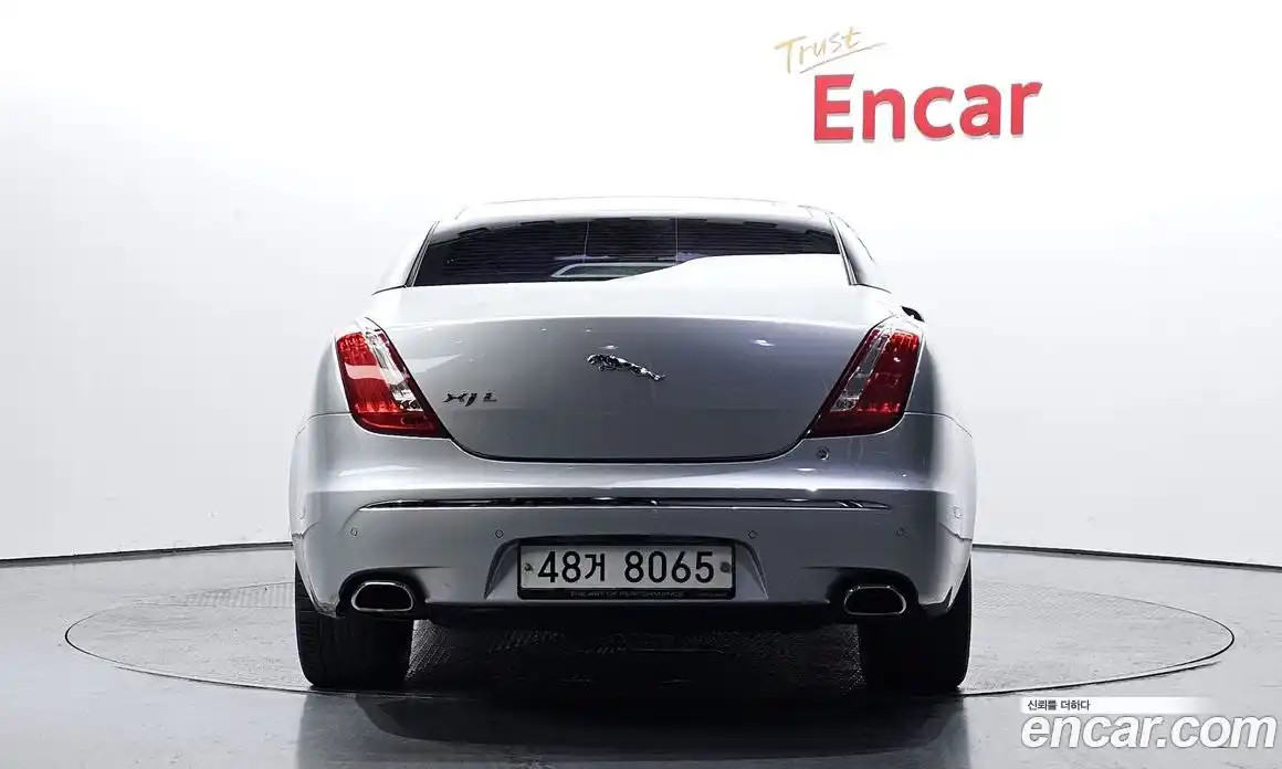 Jaguar XJ 2012 5.0 Автомат в Москве № 283841, фото 4