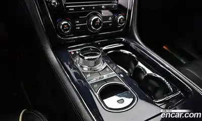 Jaguar XJ 2012 5.0 Автомат в Москве № 283841, миниатюра 9