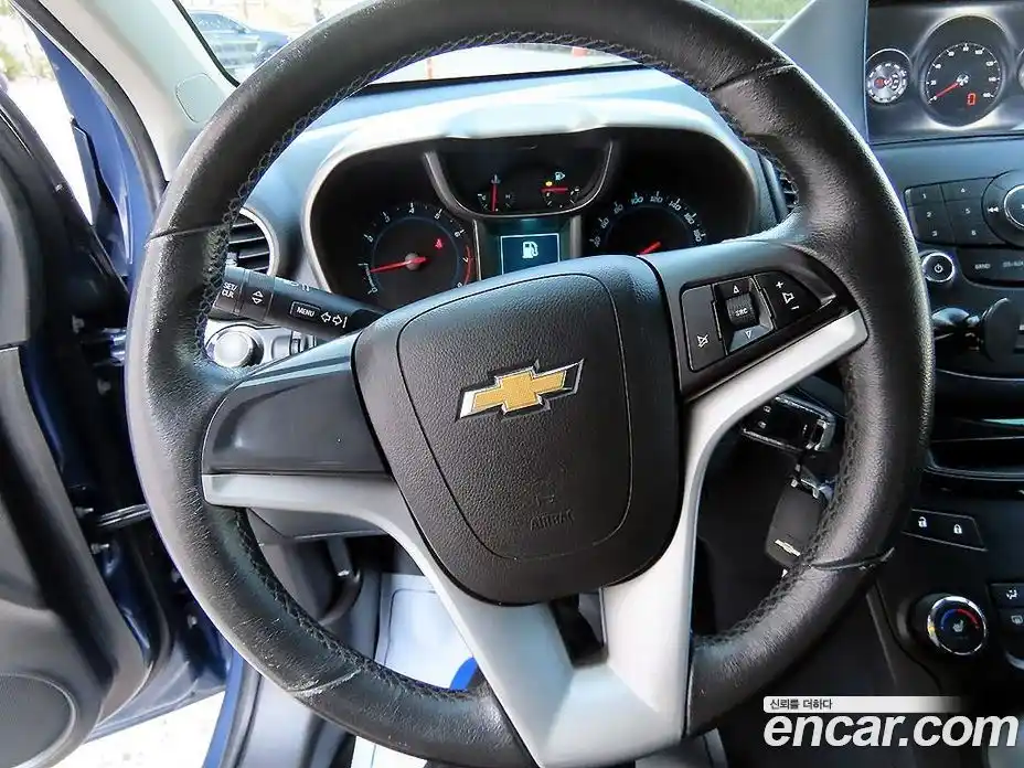 Chevrolet Orlando 2015 2.0 Автомат в Москве № 533082, фото 8