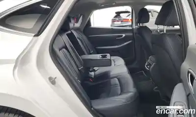 Hyundai Sonata 2025 1.6 Автомат в Москве № 582124, миниатюра 12