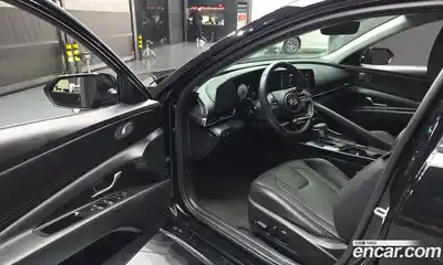 Hyundai Avante 2025 1.6 Автомат в Москве № 582241, миниатюра 10