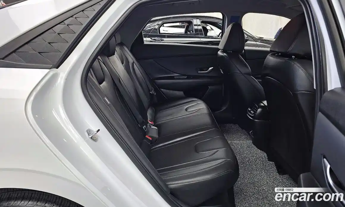 Hyundai Avante 2026 1.6 Автомат в Москве № 582283, фото 12