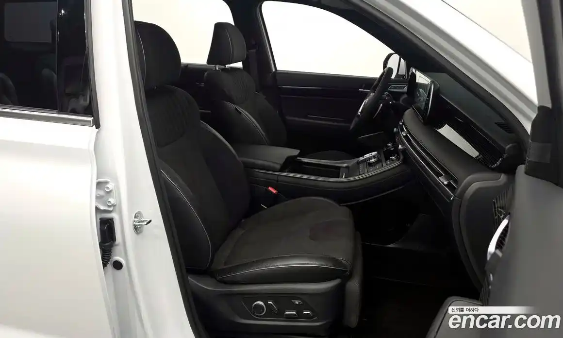 Hyundai Palisade 2024 3.8 Автомат в Москве № 582290, фото 11