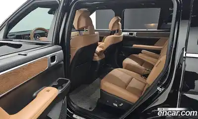 Hyundai Santa Fe 2025 1.6 Автомат в Москве № 582328, миниатюра 12