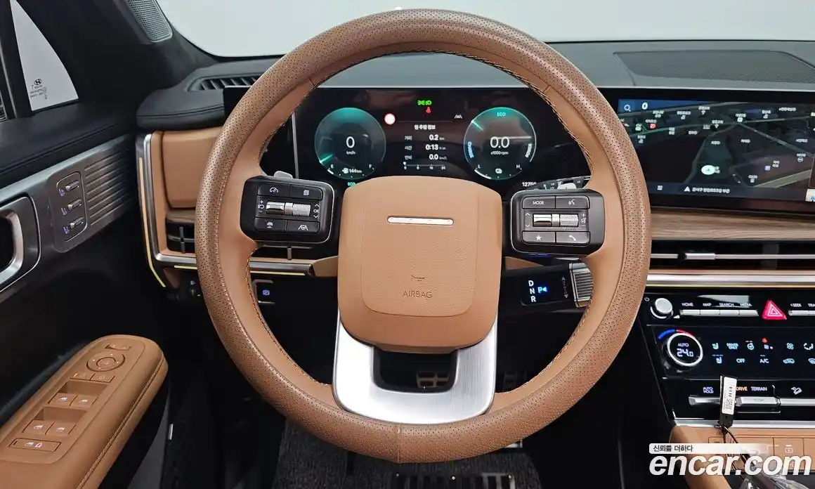 Hyundai Santa Fe 2025 1.6 Автомат в Москве № 582328, фото 13