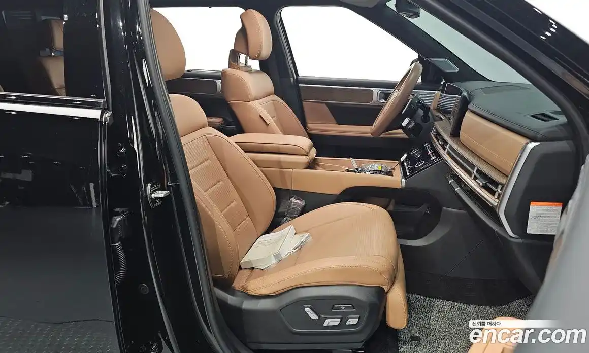 Hyundai Santa Fe 2025 1.6 Автомат в Москве № 582328, фото 10