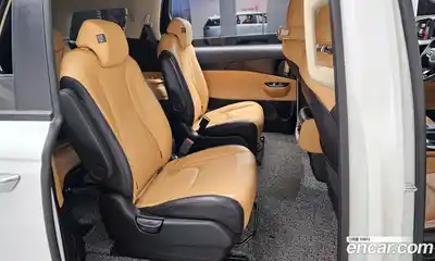 Kia Canival 2023 2.2 Автомат в Москве № 582447, миниатюра 12