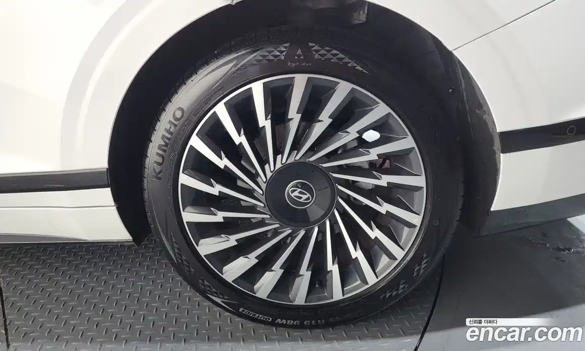 Hyundai Grandeur 2025 1.6 Автомат в Москве № 582519, фото 4