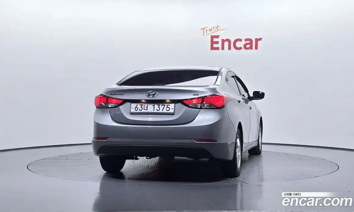 Hyundai Avante 2014 1.6 Автомат в Москве № 582598, фото 4