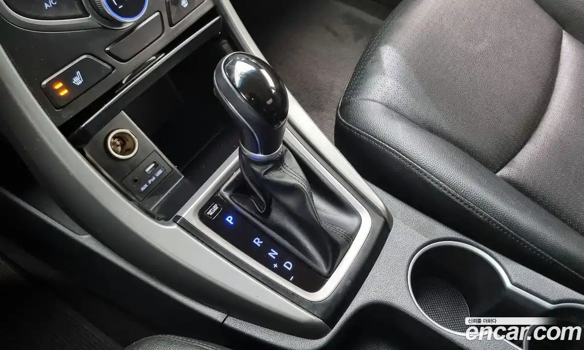 Hyundai Avante 2014 1.6 Автомат в Москве № 582598, фото 9