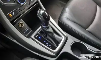 Hyundai Avante 2014 1.6 Автомат в Москве № 582598, миниатюра 9