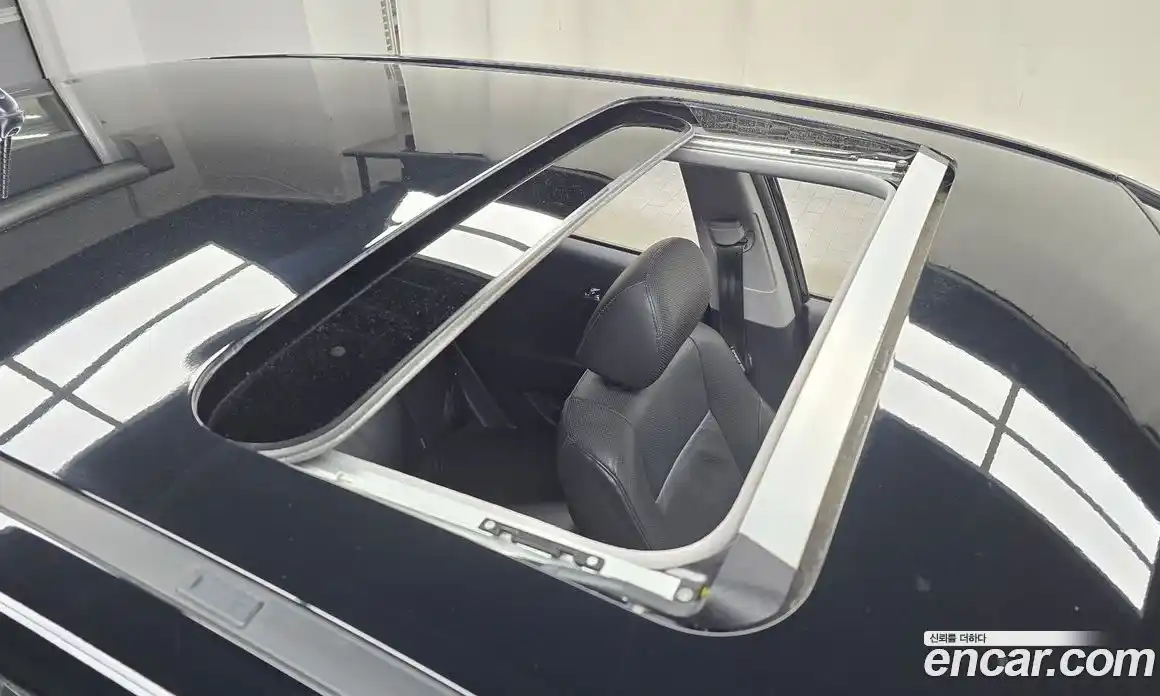 Hyundai i30 2011 1.6 Автомат в Москве № 582628, фото 17