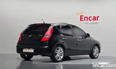 Hyundai i30 2011 1.6 Автомат в Москве № 582628, миниатюра 2