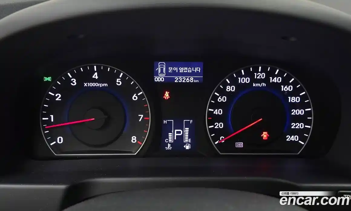 Hyundai i30 2011 1.6 Автомат в Москве № 582628, фото 8