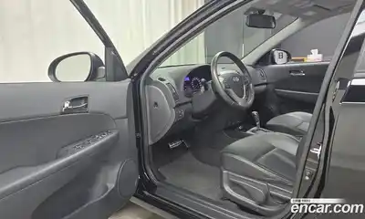 Hyundai i30 2011 1.6 Автомат в Москве № 582628, миниатюра 10