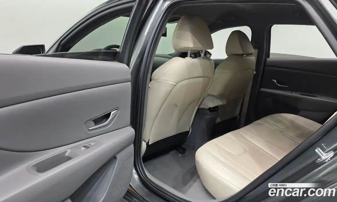 Hyundai Avante 2023 1.6 Автомат в Москве № 582698, фото 17