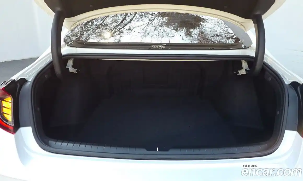 Hyundai Sonata 2020 2.0 Автомат в Москве № 582741, фото 20