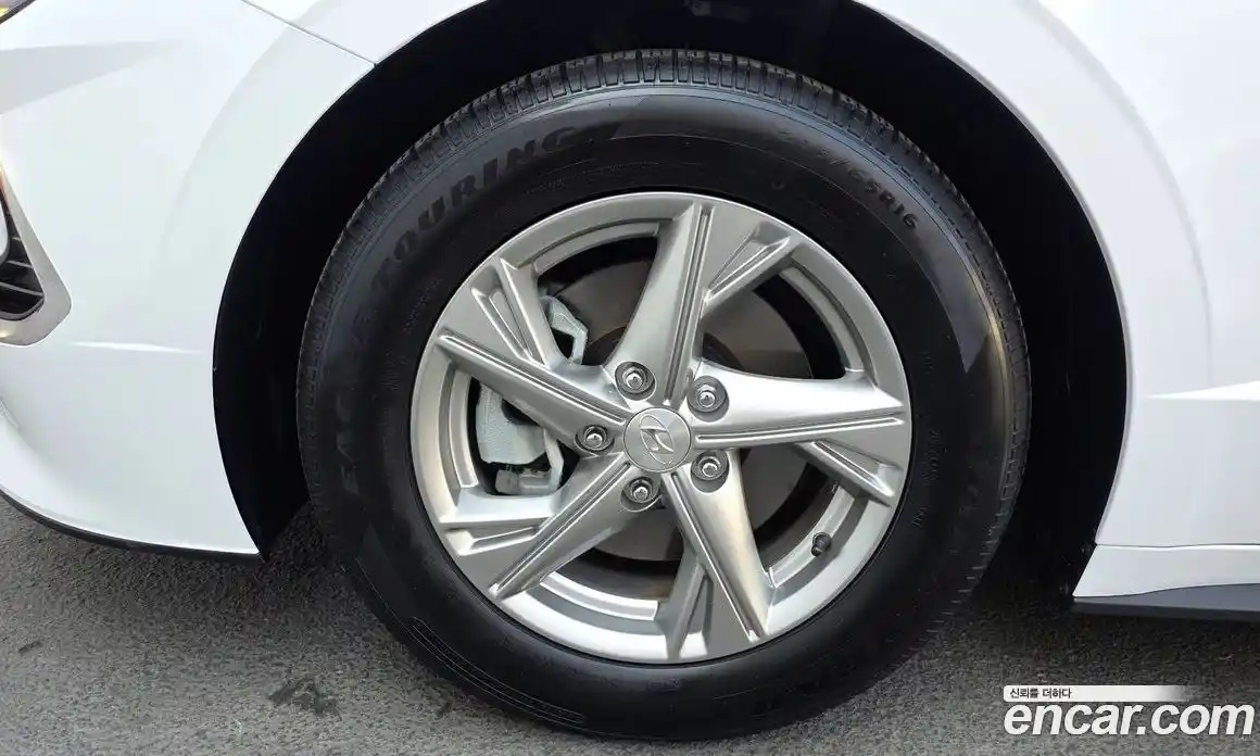 Hyundai Sonata 2020 2.0 Автомат в Москве № 582741, фото 5