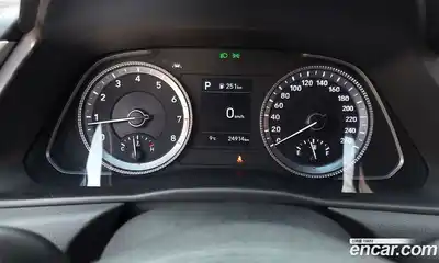 Hyundai Sonata 2020 2.0 Автомат в Москве № 582741, миниатюра 8