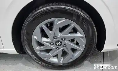 Hyundai Avante 2025 1.6 Автомат в Москве № 582783, миниатюра 5