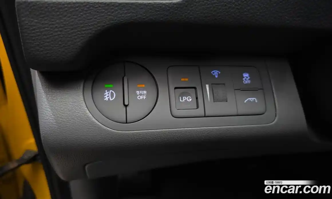 Hyundai Starex 2021 2.4 Автомат в Москве № 582927, фото 17